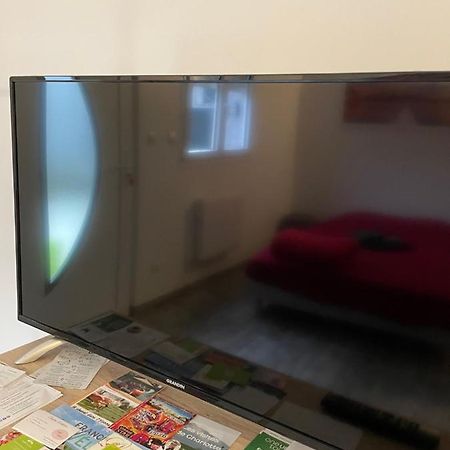 Superbe Appartement Terrasse Wifi Paroy-sur-Tholon المظهر الخارجي الصورة